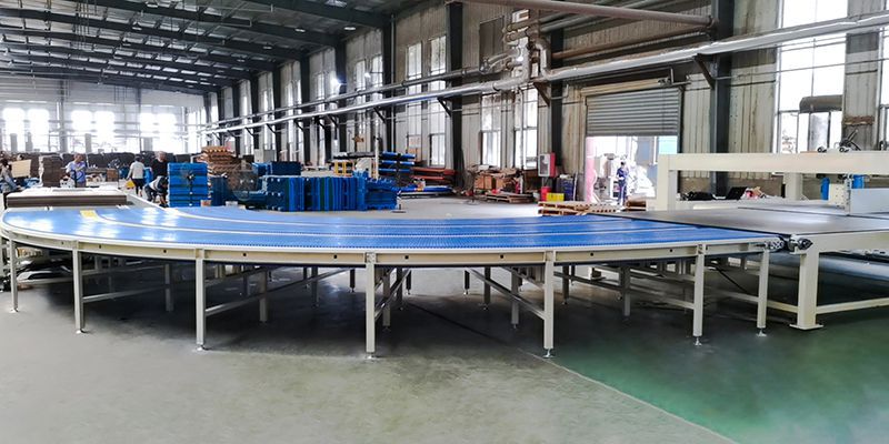 Sistema de transportador de cartón corrugado