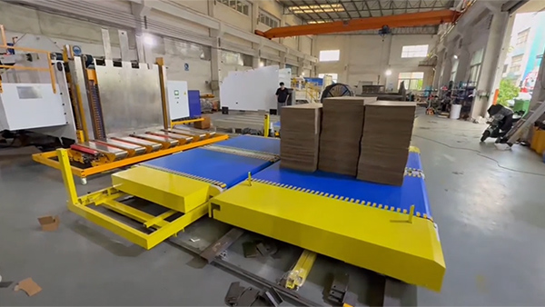 Sistema de manejo y transporte de cartón corrugado (alimentación a impresora)